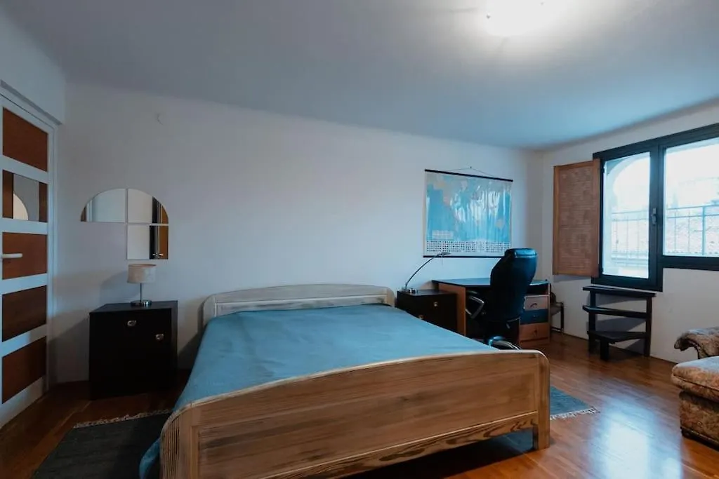 Spacious 3Br Apartment 5Th Floor Rijeka Croatia